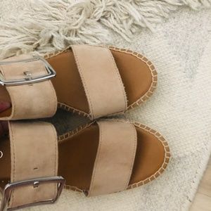 NWOT Franco Sarto Suede Sandals